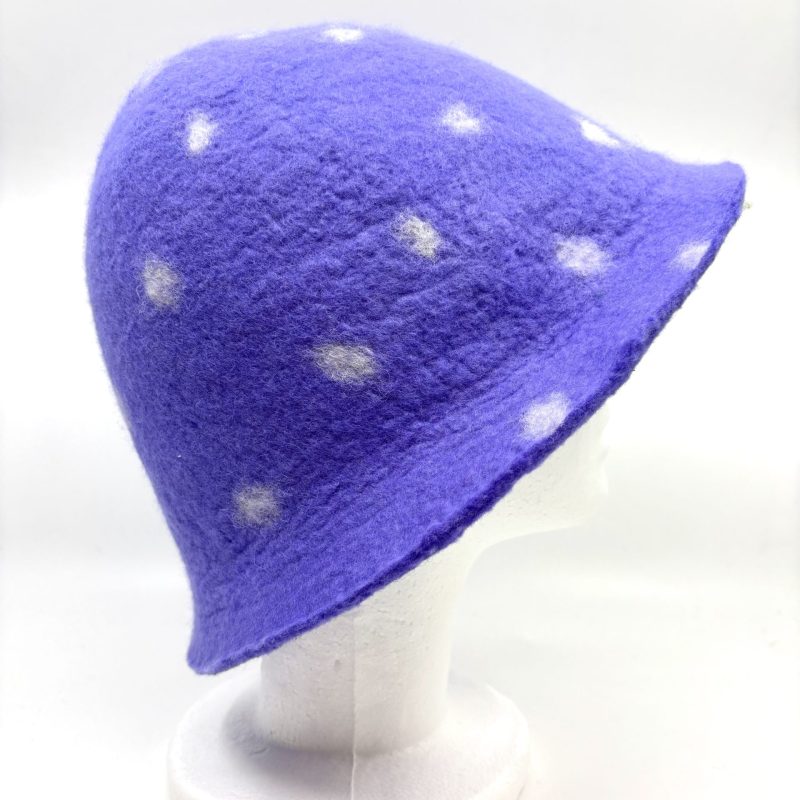 Polka dot sauna hat